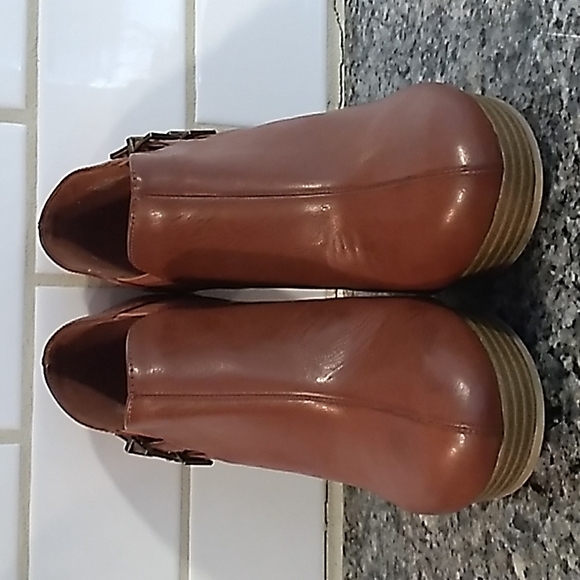 Unlisted Brown Buckled Heeled Ankle Booties. Size 7 - Picture 3 of 10